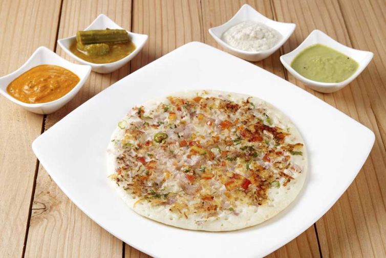 Onion Tomato Uthappam